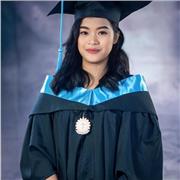 Online English teacher who teacher children in all age